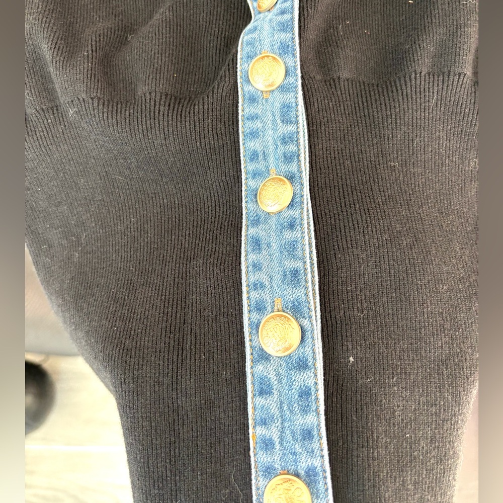 NWT Commense Black Top with Denim Trim and Gold Buttons - Picture 3 of 5